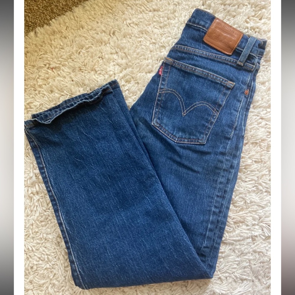 Levi’s ribcage jean